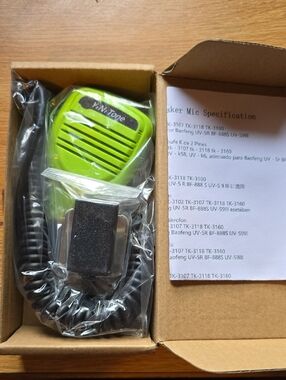 Handheld Microphone Speaker Yini Tone - Lime Green